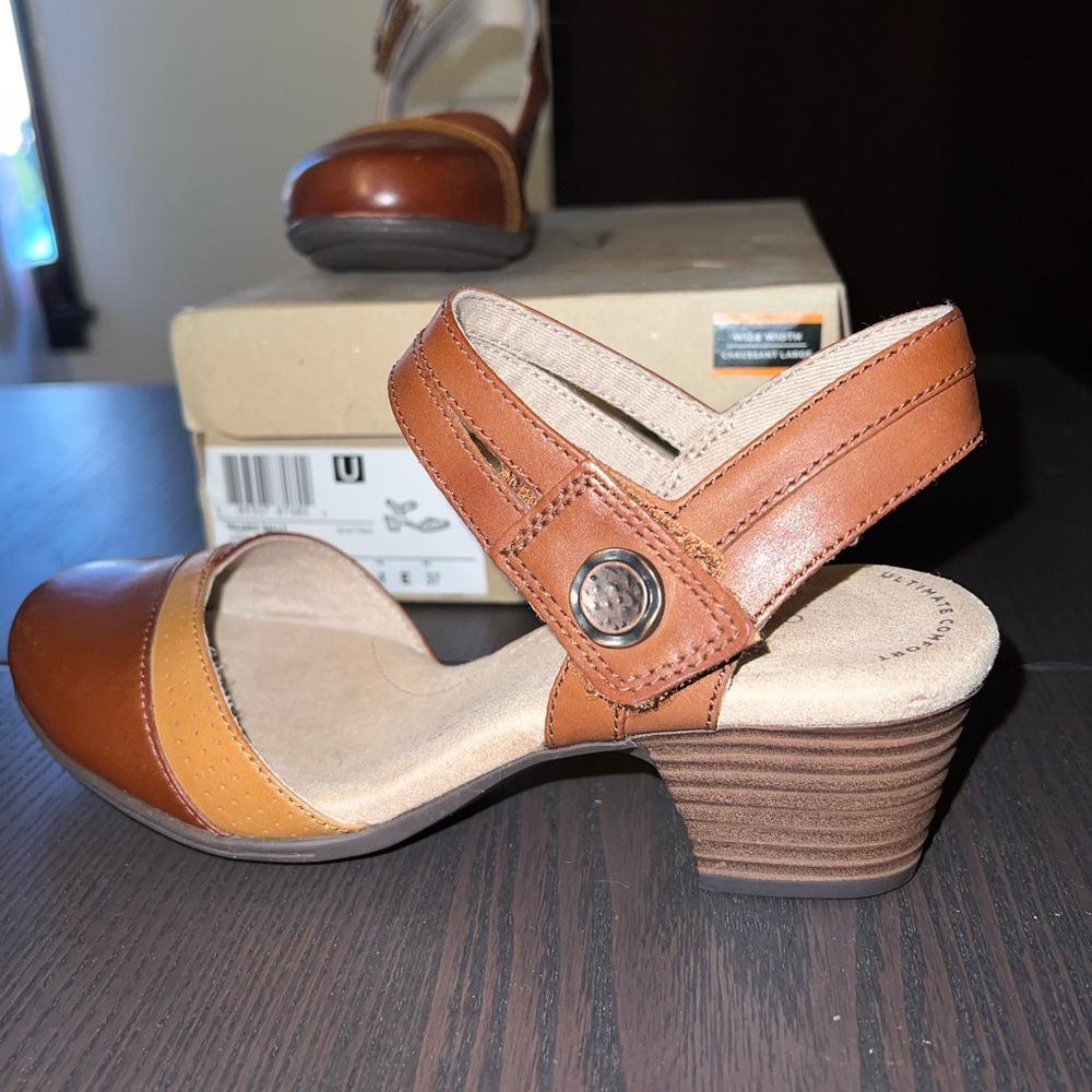 Clarks - Valerie Rally Mahogany Leather